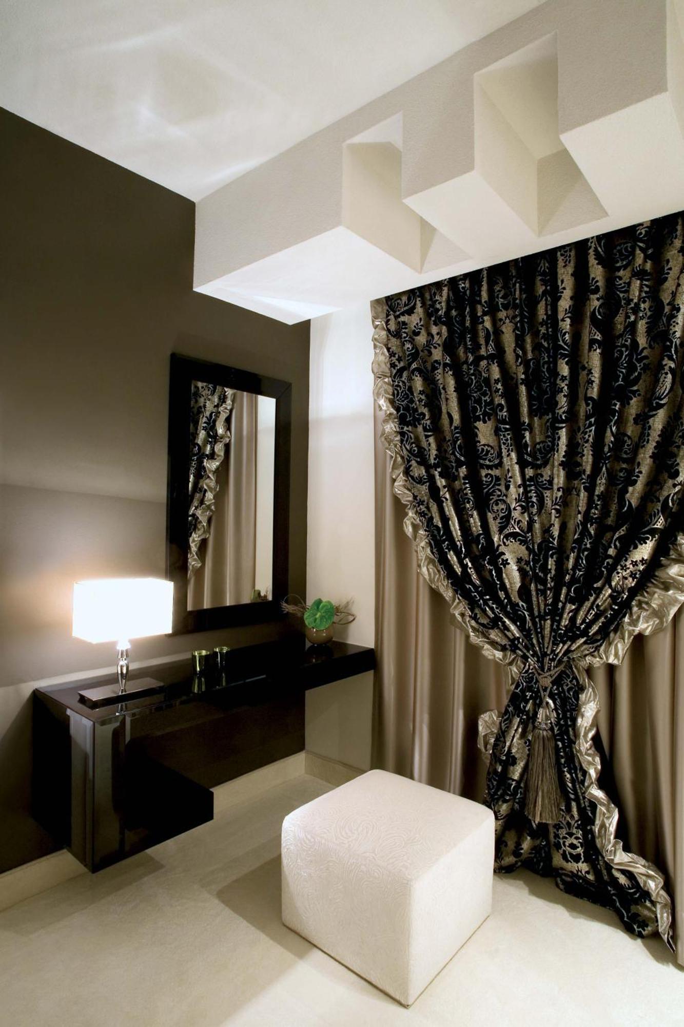 Hotel Marina Кърк Екстериор снимка